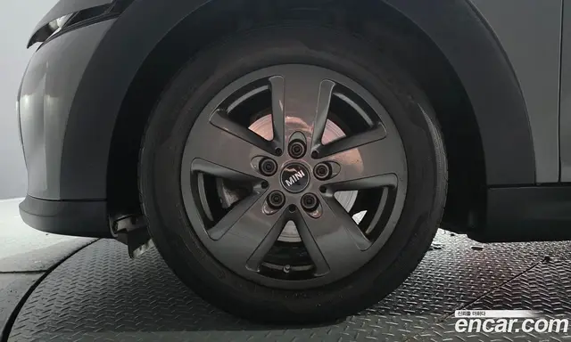 Mini Cooper 2021 1.5 автомат (гидро), миниатюра 7