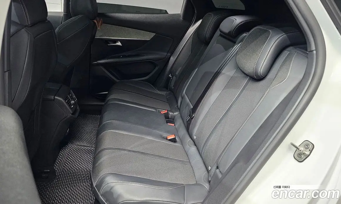 Peugeot 3008 2022 1.5 автомат (гидро), фото 18