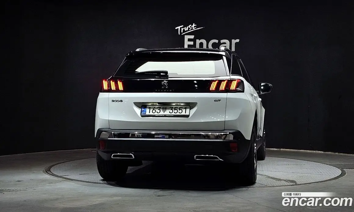 Peugeot 3008 2022 1.5 автомат (гидро), фото 4
