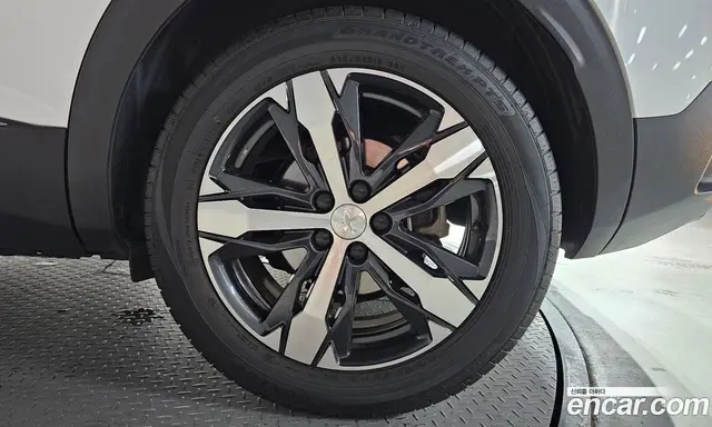 Peugeot 3008 2022 1.5 автомат (гидро), миниатюра 7