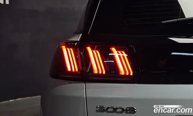 Peugeot 3008 2022 1.5 автомат (гидро), миниатюра 9