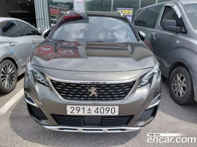 Peugeot 5008 2019 2.0 автомат (гидро), миниатюра 3