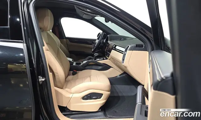 Porsche Cayenne 2022 3.0 автомат (гидро), миниатюра 11