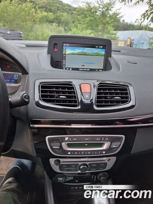 Renault (Samsung) SM3 2015 1.6 автомат (вариатор), фото 7