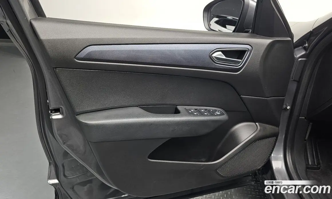 Renault (Samsung) XM3 2021 1.6 автомат (гидро), фото 13 Renault (Samsung) XM3 2021 1.6 автомат (гидро), фото 13