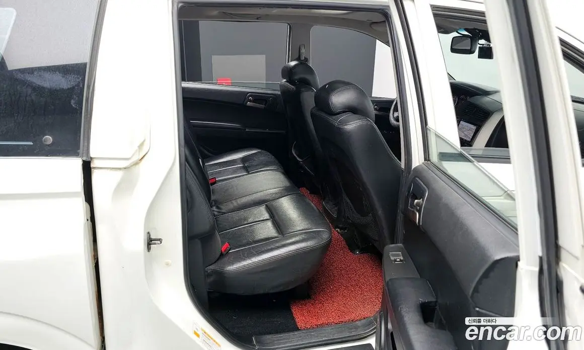 SsangYong Korando 2012 2.0 автомат (гидро), фото 12