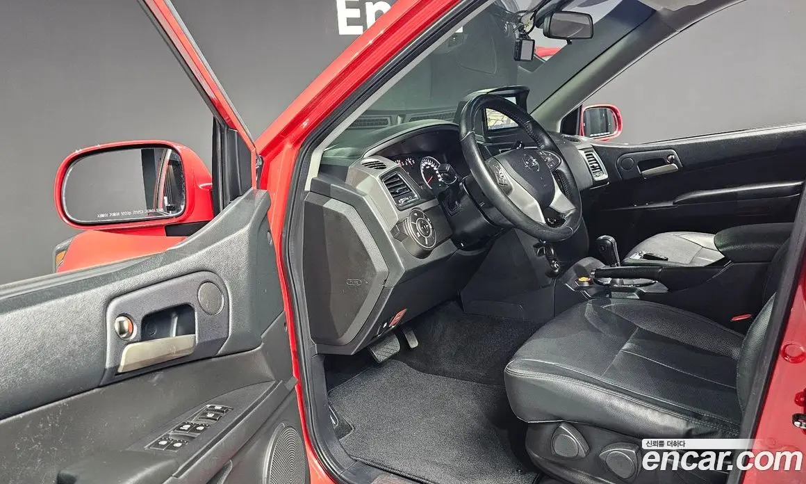 SsangYong Korando 2016 2.2 автомат (гидро), фото 11 SsangYong Korando 2016 2.2 автомат (гидро), фото 11