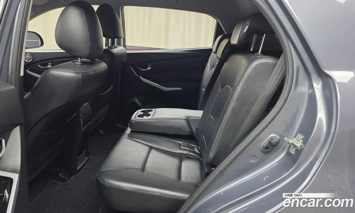 SsangYong Korando 2016 2.2 автомат (гидро), фото 18
