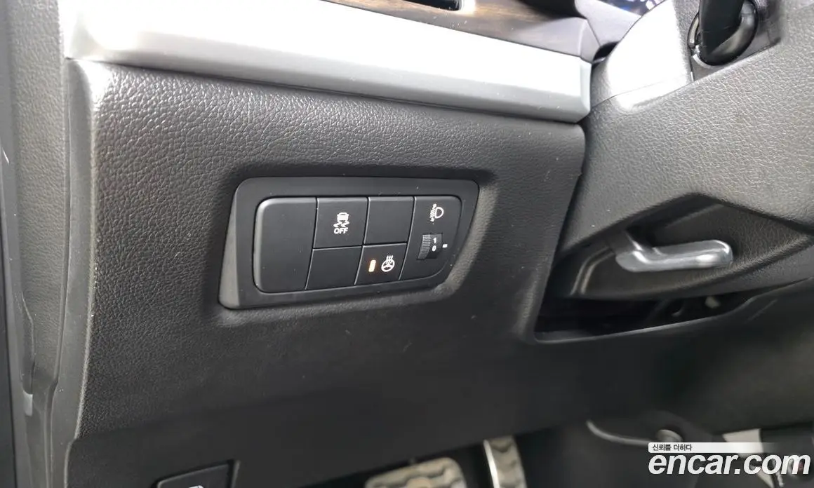SsangYong Korando 2016 2.2 автомат (гидро), фото 24