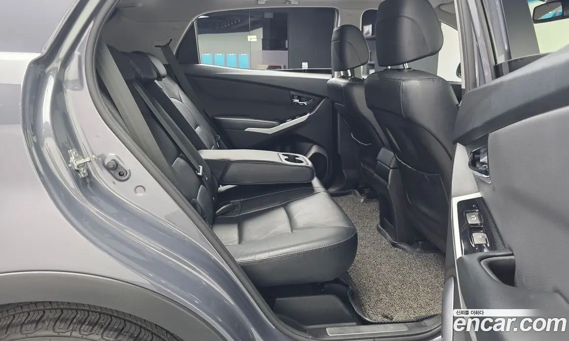 SsangYong Korando 2017 2.2 автомат (гидро), фото 12