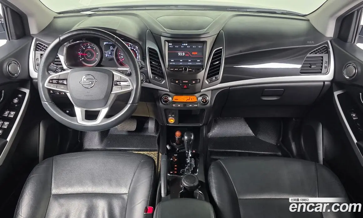 SsangYong Korando 2017 2.2 автомат (гидро), фото 7