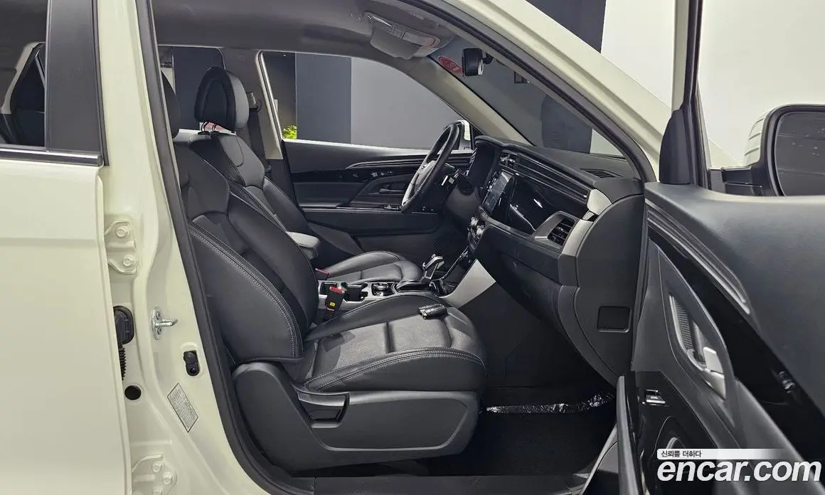 SsangYong Korando 2024 1.5 автомат (гидро), фото 12
