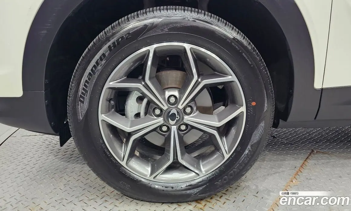 SsangYong Korando 2024 1.5 автомат (гидро), фото 5