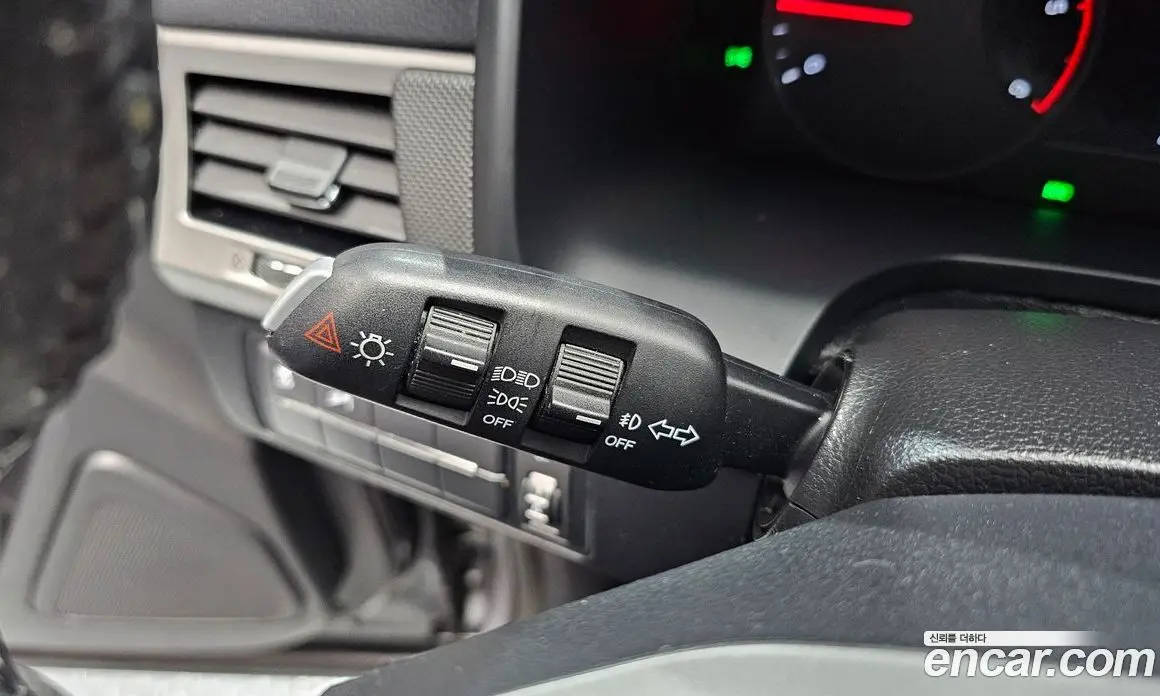 SsangYong Rexton 2018 2.2 автомат (гидро), фото 24