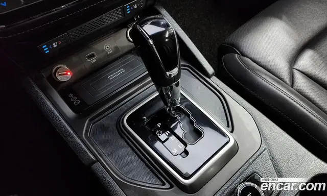 SsangYong Rexton 2018 2.2 автомат (гидро), миниатюра 9