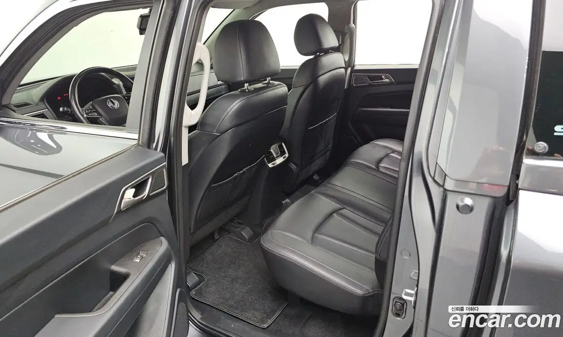 SsangYong Rexton 2019 2.2 автомат (гидро), фото 17