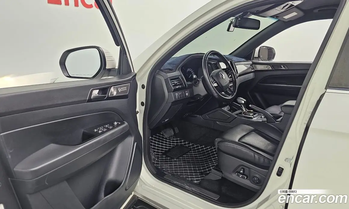 SsangYong Rexton 2020 2.2 автомат (гидро), фото 13