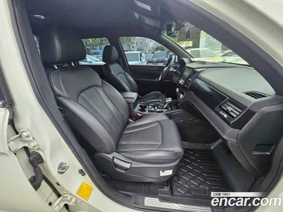 SsangYong Rexton 2020 2.2 автомат (гидро), фото 17