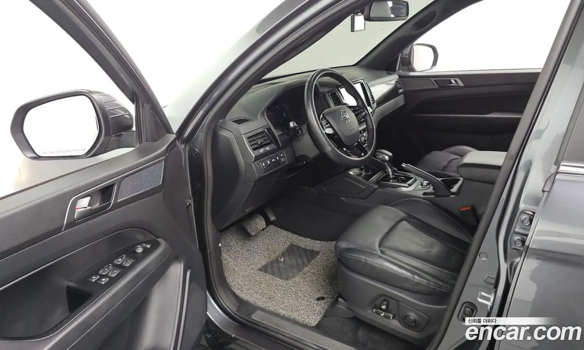 SsangYong Rexton 2022 2.2 автомат (гидро), фото 13