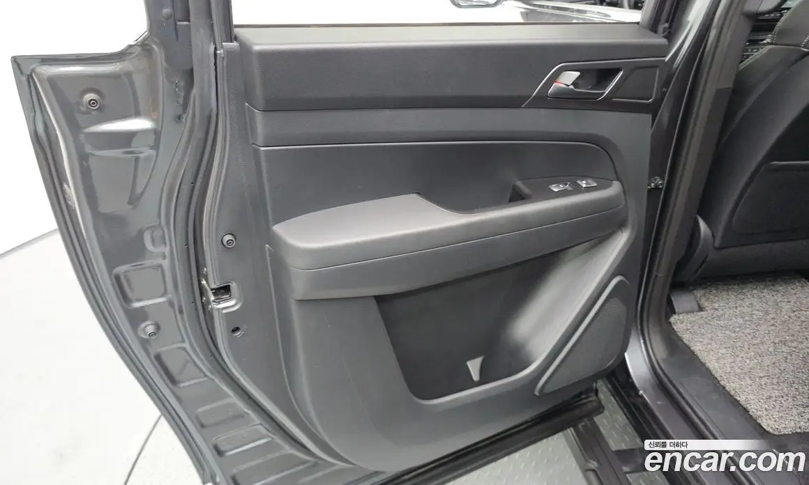 SsangYong Rexton 2022 2.2 автомат (гидро), фото 15