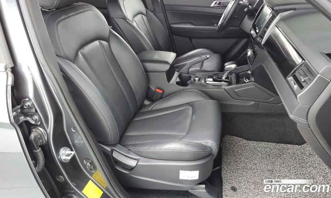 SsangYong Rexton 2022 2.2 автомат (гидро), фото 16