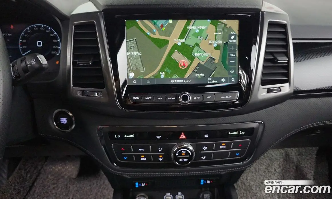 SsangYong Rexton 2022 2.2 автомат (гидро), фото 20