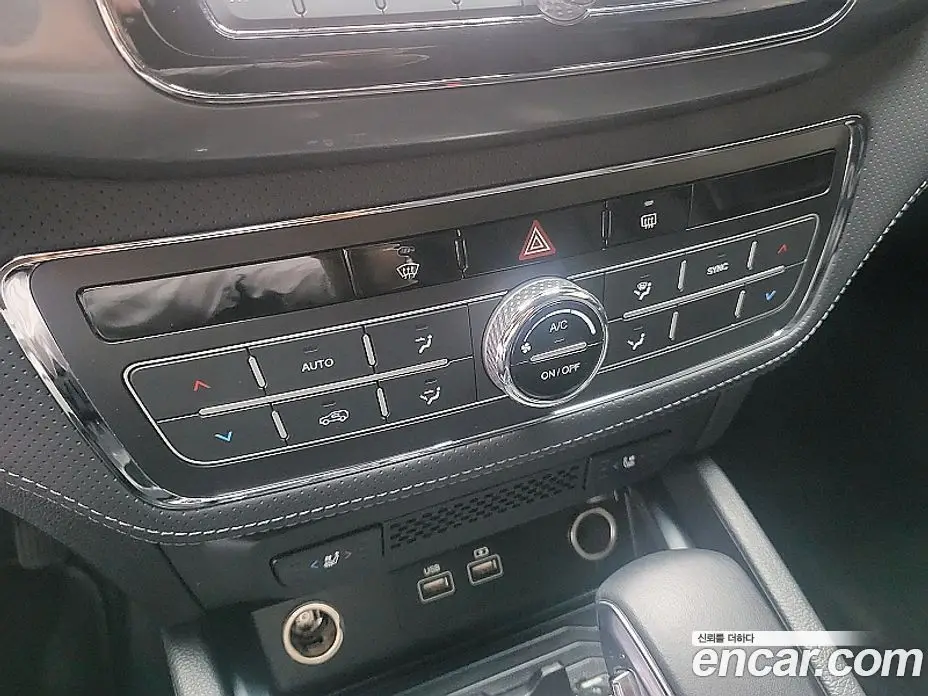 SsangYong Rexton 2022 2.2 автомат (гидро), фото 13