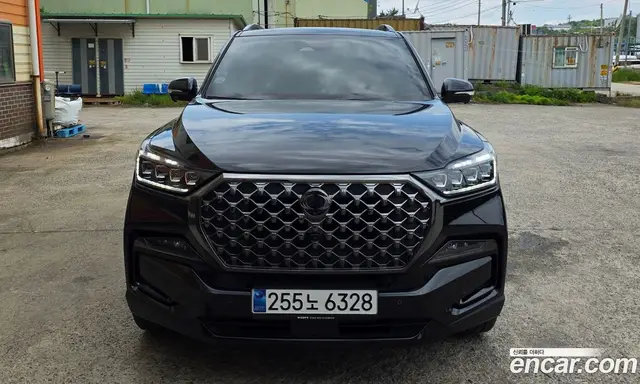 SsangYong Rexton 2023 2.2 автомат (гидро), миниатюра 3