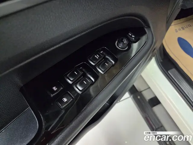 SsangYong Rexton 2024 2.2 автомат (гидро), миниатюра 11