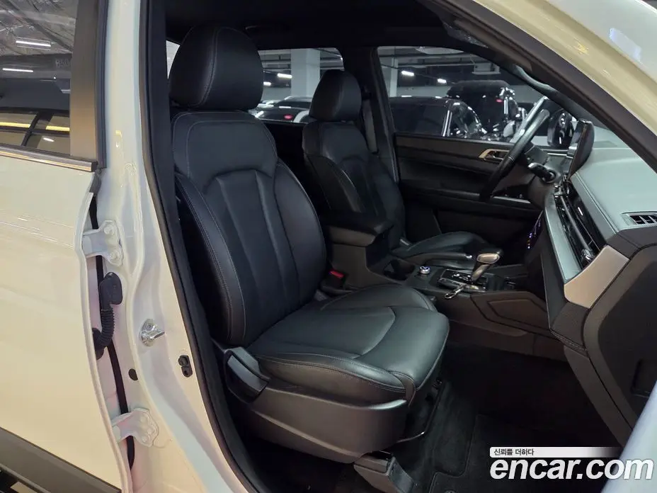 SsangYong Rexton 2024 2.2 автомат (гидро), фото 9
