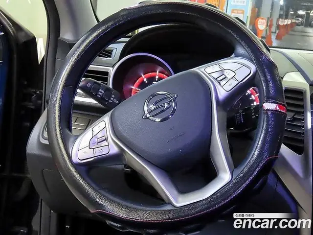 SsangYong TIBOLI 2015 1.6 автомат (гидро), миниатюра 8