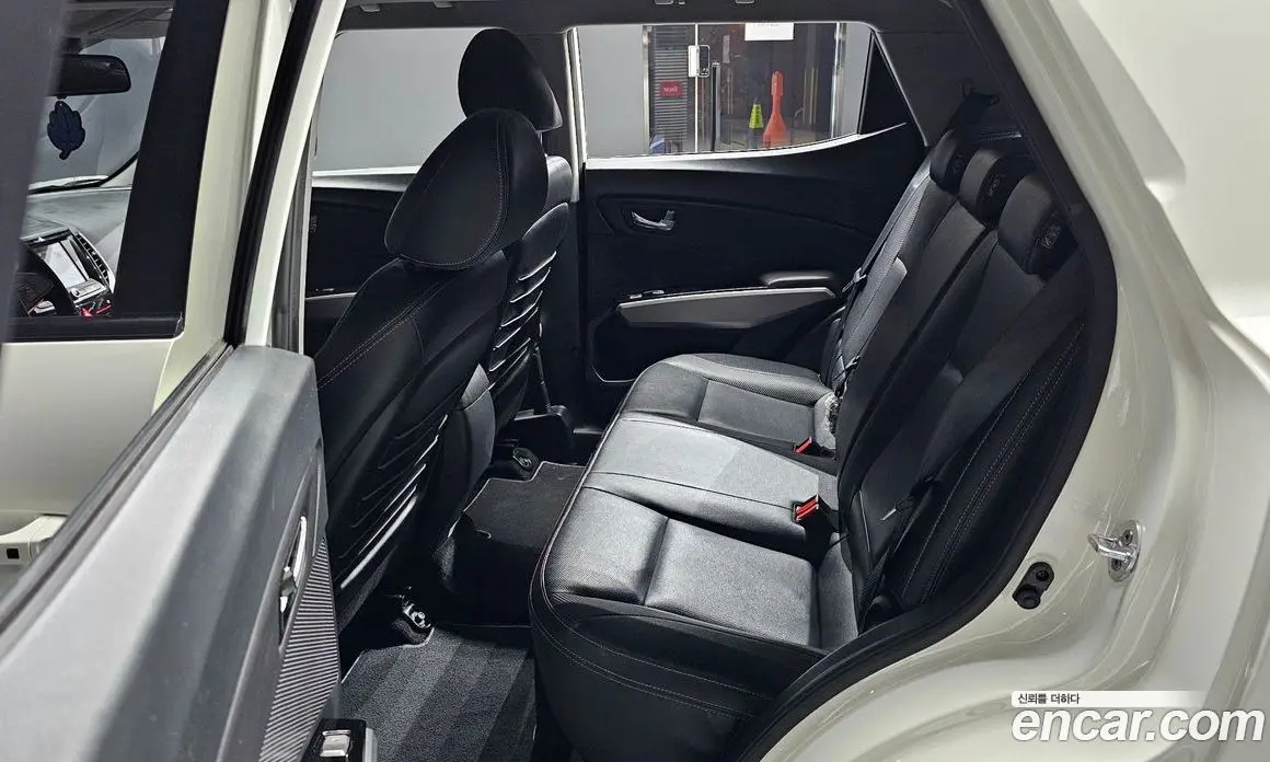 SsangYong TIBOLI 2016 1.6 автомат (гидро), фото 17