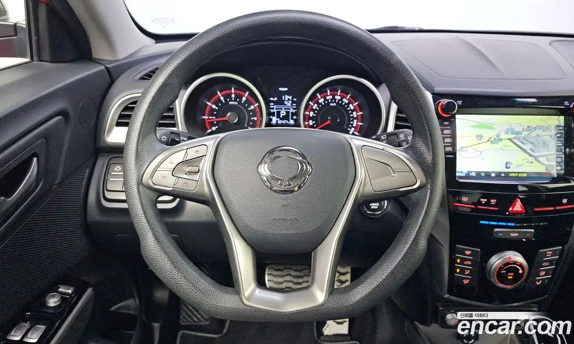 SsangYong TIBOLI 2017 1.6 автомат (гидро), фото 15