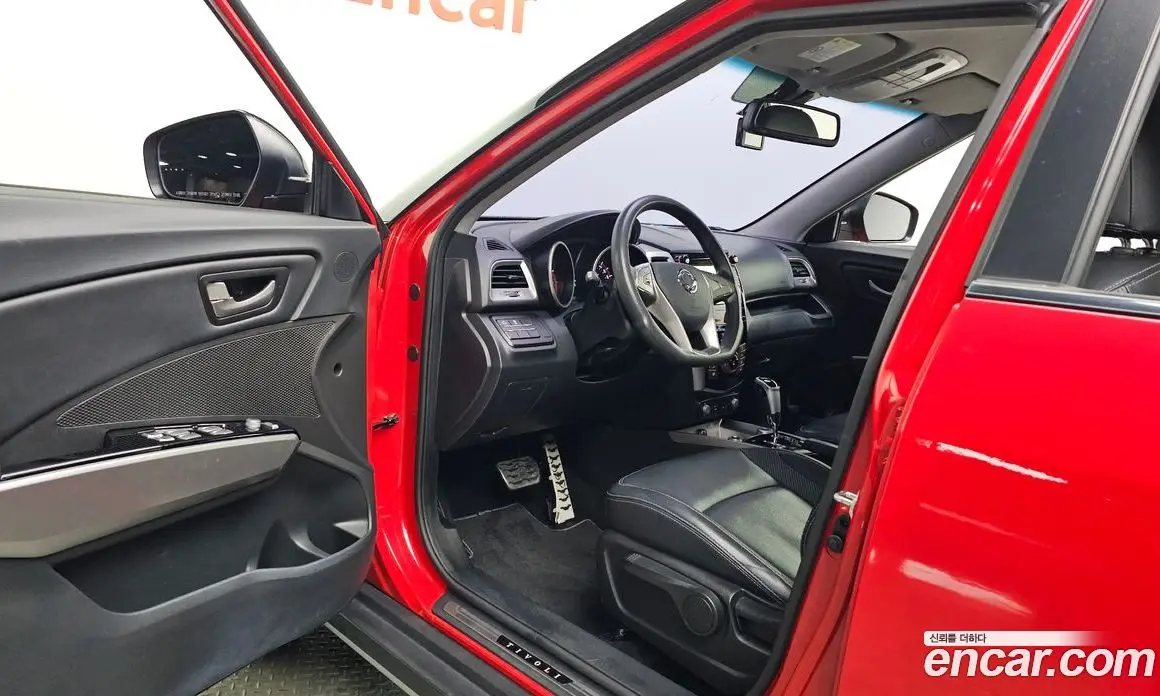 SsangYong TIBOLI 2017 1.6 автомат (гидро), фото 10