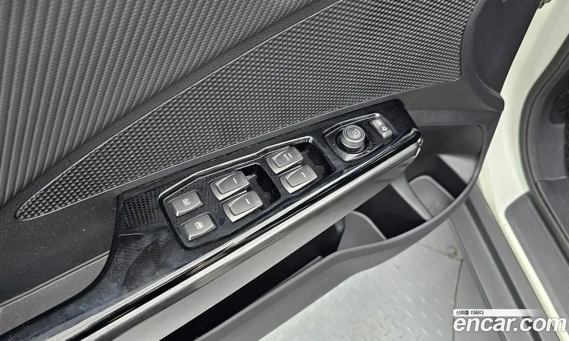 SsangYong TIBOLI 2020 1.5 автомат (гидро), фото 14