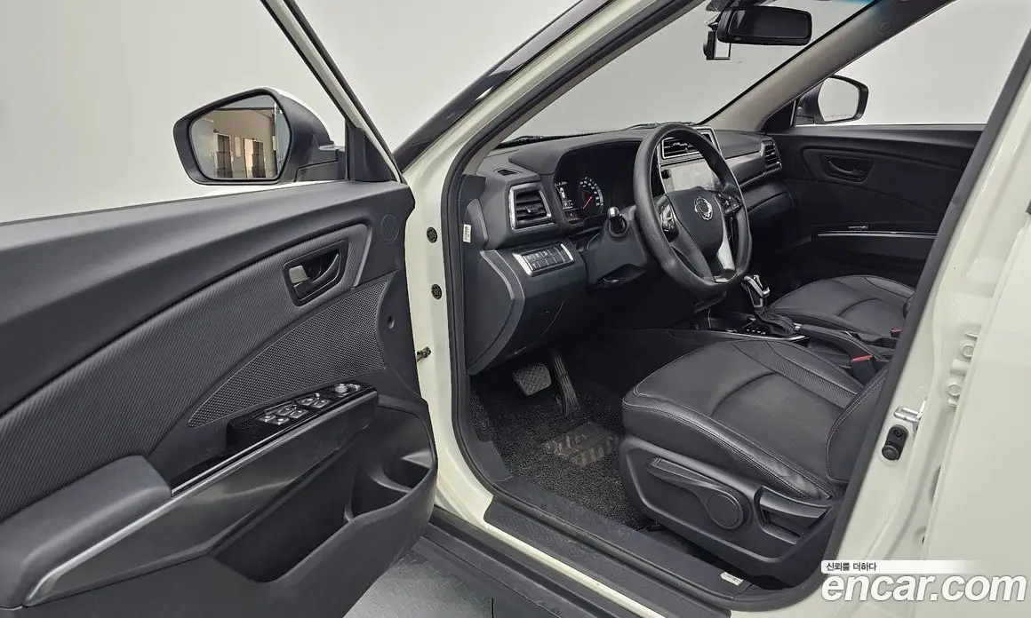 SsangYong TIBOLI 2020 1.5 автомат (гидро), фото 10