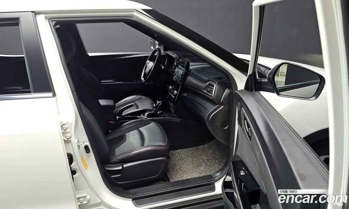 SsangYong TIBOLI 2020 1.6 автомат (гидро), фото 16