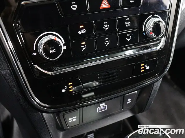 SsangYong TIBOLI 2020 1.5 автомат (гидро), миниатюра 10
