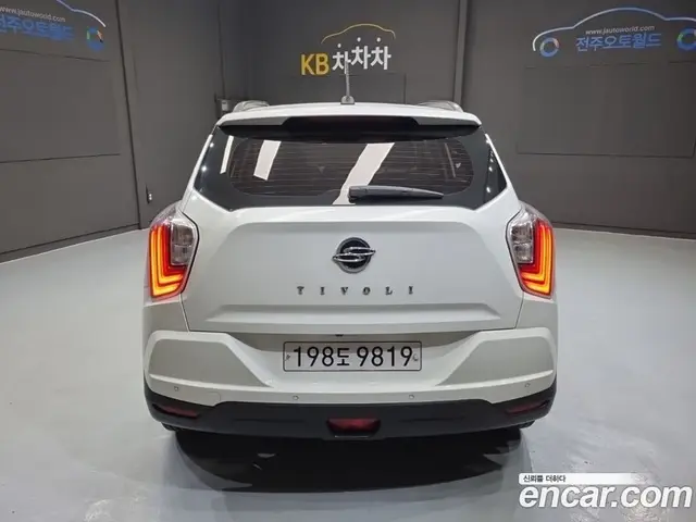 SsangYong TIBOLI 2022 1.5 автомат (гидро), миниатюра 4