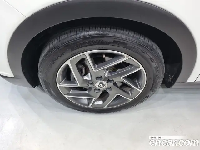 SsangYong TIBOLI 2022 1.5 автомат (гидро), миниатюра 8