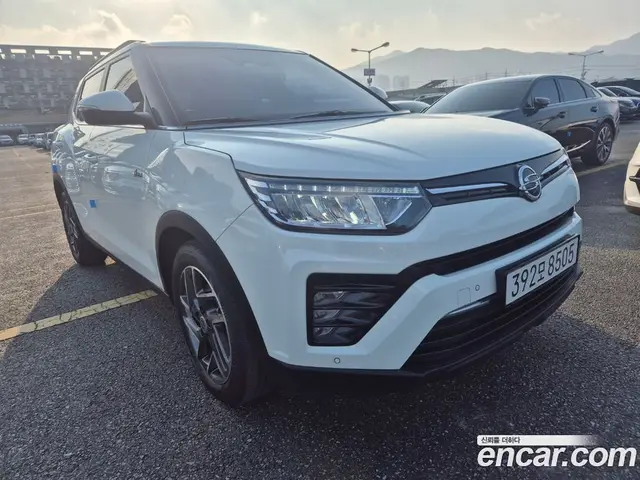 SsangYong TIBOLI 2022 1.5 автомат (гидро), миниатюра 3