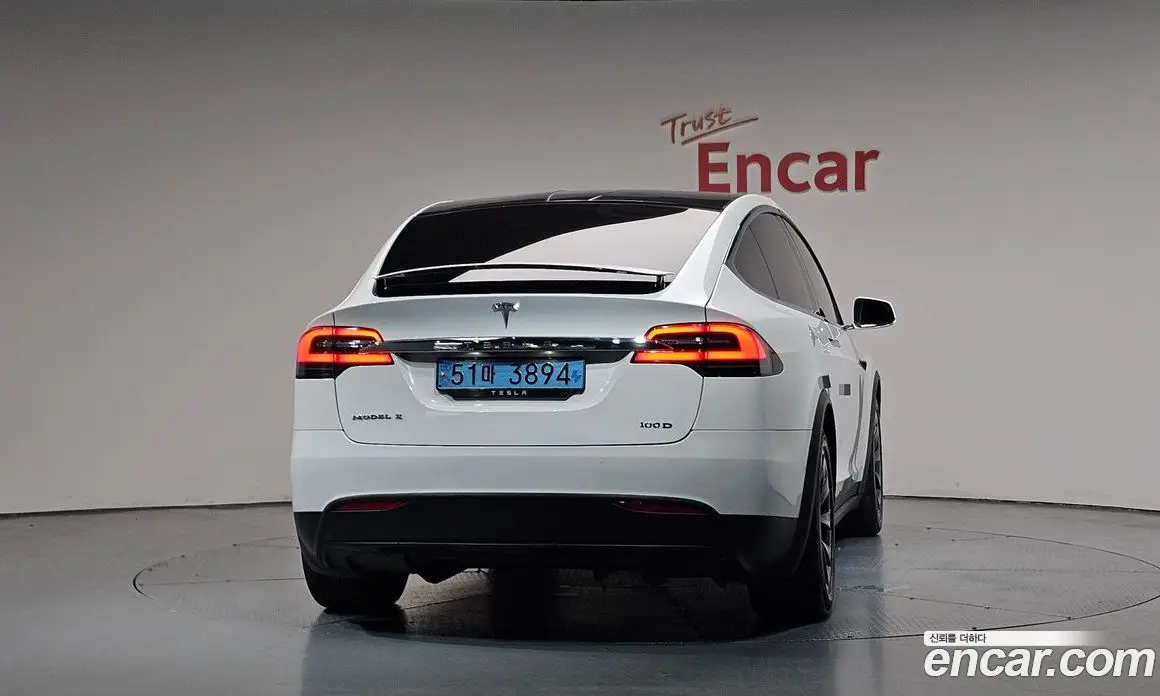 Tesla Model X 2019 0.3 автомат (гидро), фото 4 Tesla Model X 2019 0.3 автомат (гидро), фото 4