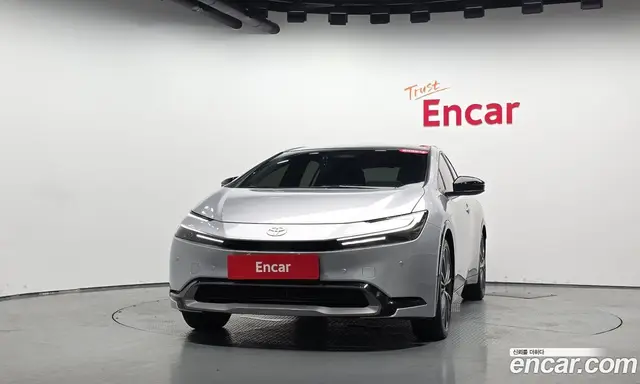 Toyota Prius 2025 2.0 автомат (гидро), миниатюра 2 Toyota Prius 2025 2.0 автомат (гидро), миниатюра 2