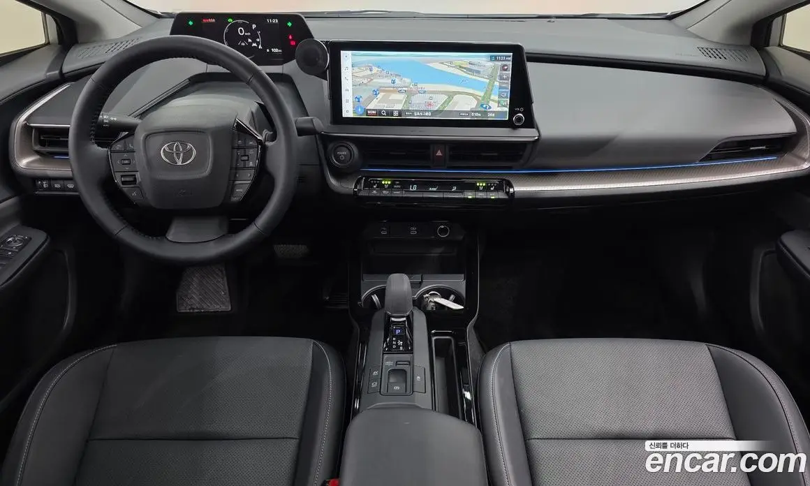 Toyota Prius 2025 2.0 автомат (гидро), фото 9 Toyota Prius 2025 2.0 автомат (гидро), фото 9