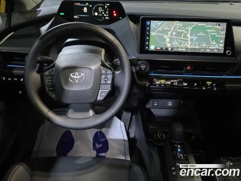 Toyota Prius 2026 2.0 автомат (гидро), фото 10 Toyota Prius 2026 2.0 автомат (гидро), фото 10