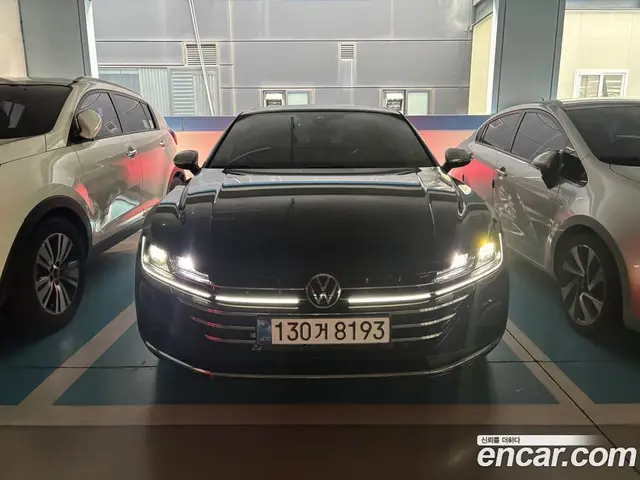 Volkswagen Arteon 2023 2.0 автомат (гидро), миниатюра 2