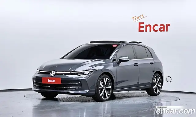Volkswagen Golf, 2025, 7 107 км