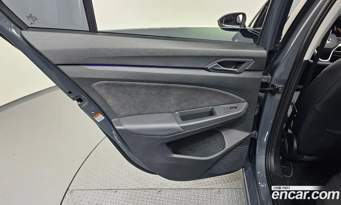 Volkswagen Golf 2025 2.0 автомат (гидро), фото 15