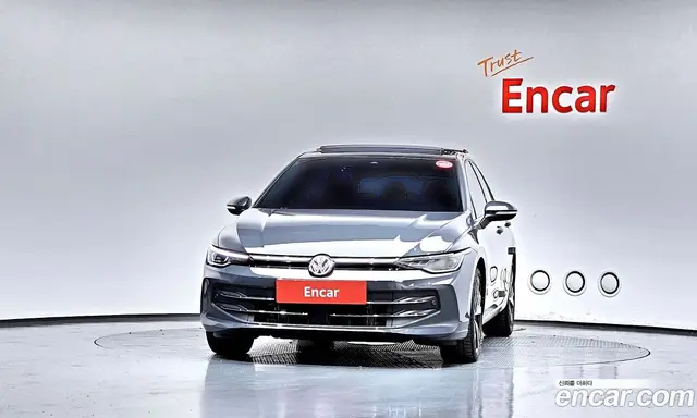 Volkswagen Golf 2025 2.0 автомат (гидро), миниатюра 3