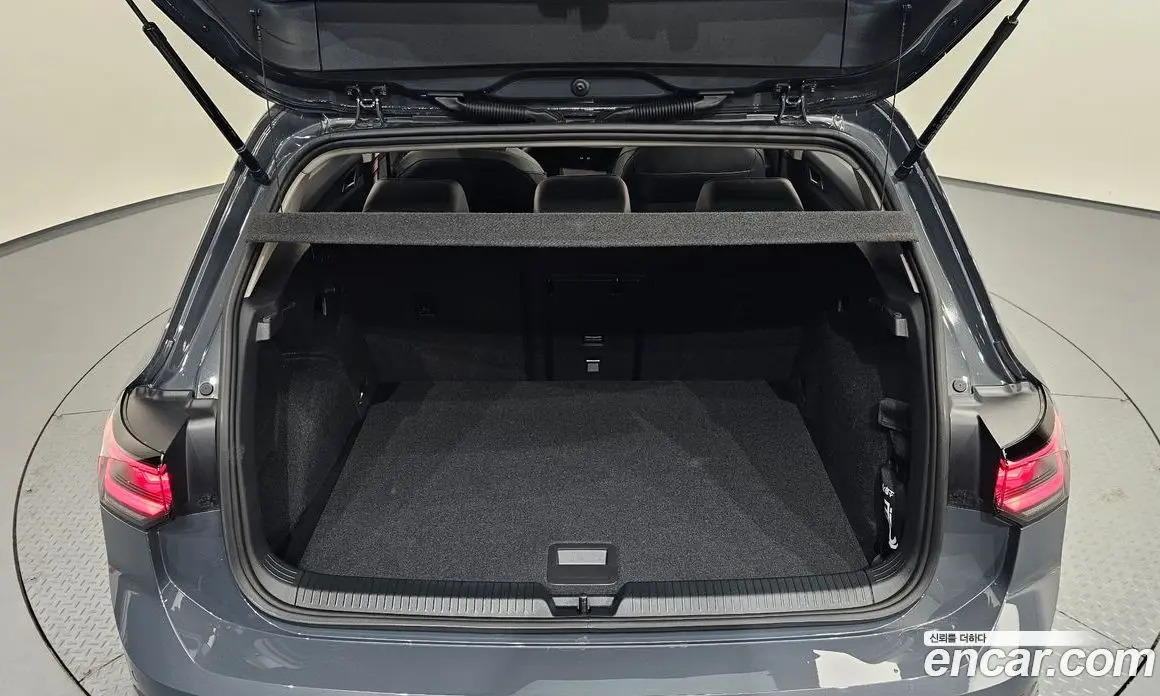 Volkswagen Golf 2025 2.0 автомат (гидро), фото 21